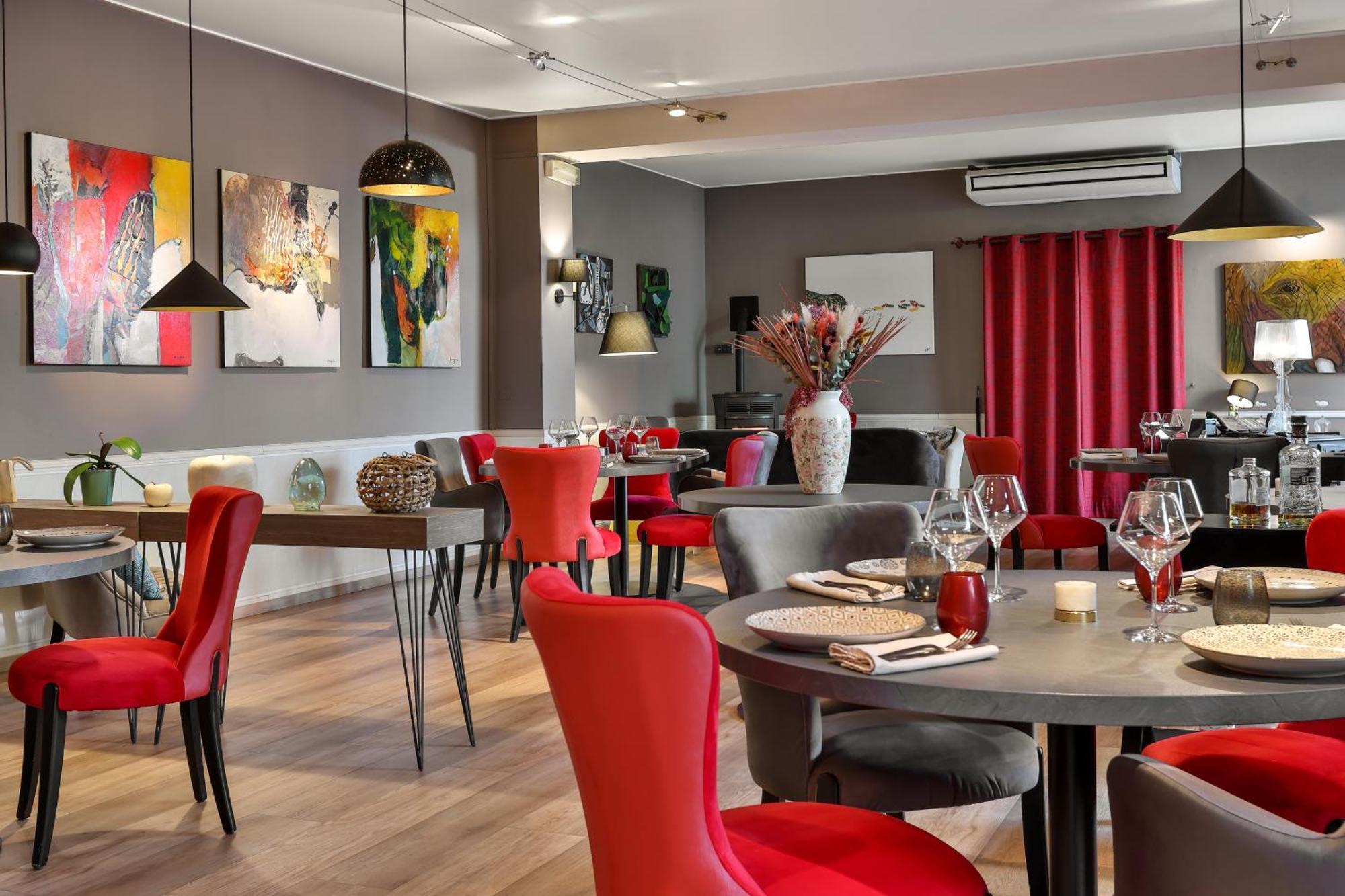 Boutique-Hotel Restaurant L'Atelier D'Epicure Logis Castels Esterno foto
